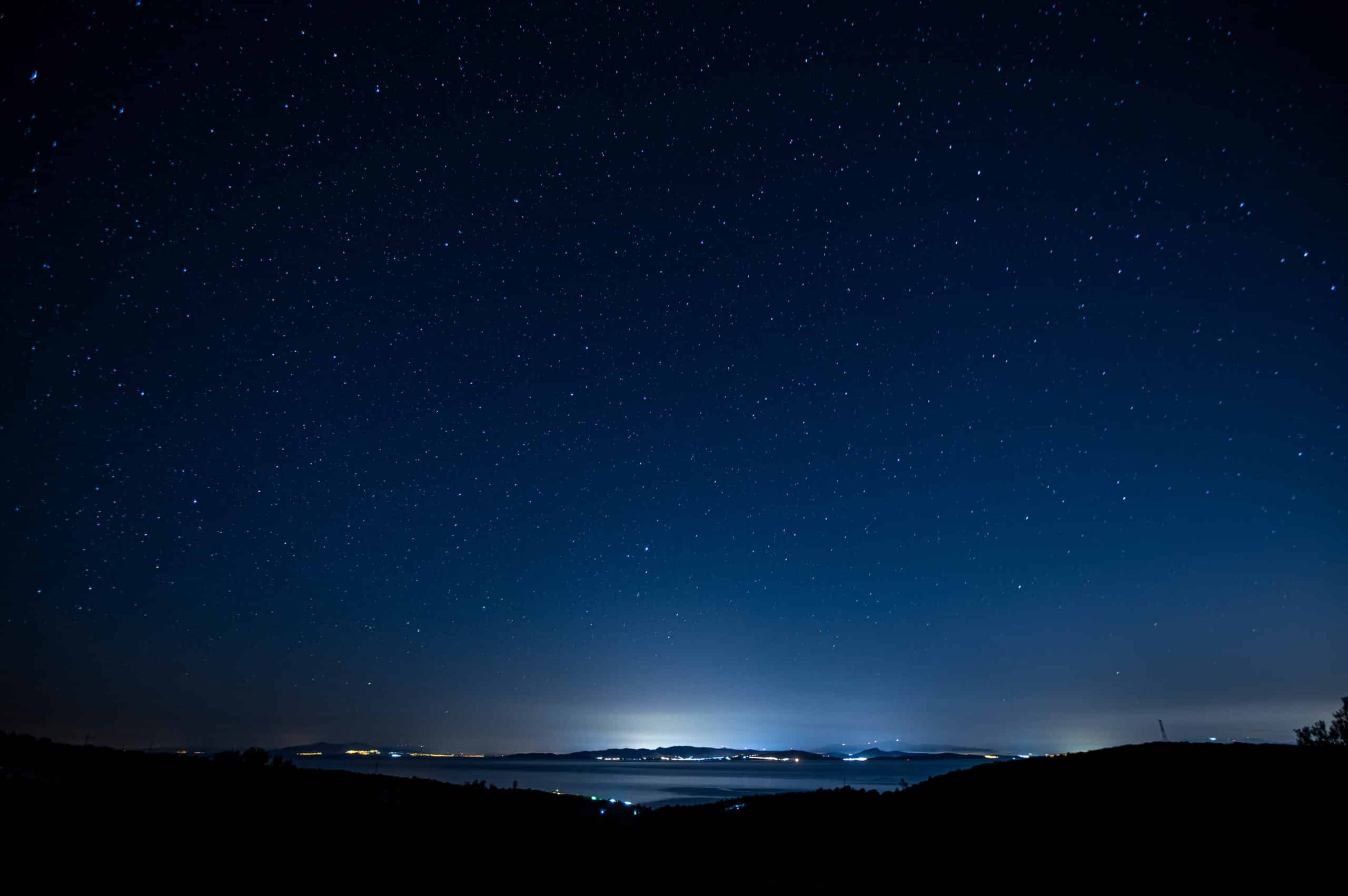 visible dark sky from the city showing light polllution